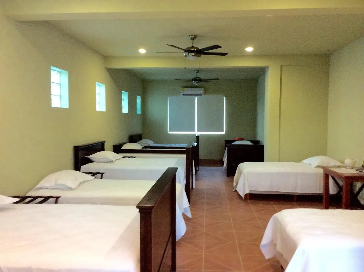 Casa Paloma Blanca Hostel Isla Mujeres Mexique